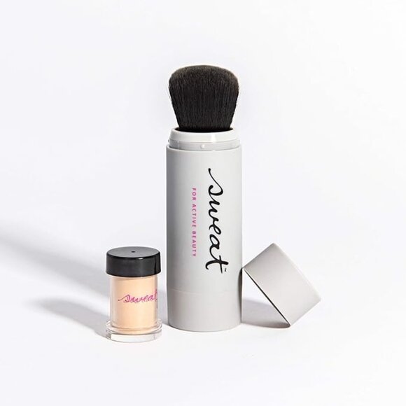 Sweat Twist-Brush Mineral Foundation Set in Shade 200 NIB SEALED DISCONTINUED - Picture 1 of 8